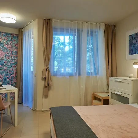 Beauty 2 Free Parking * בורגאס